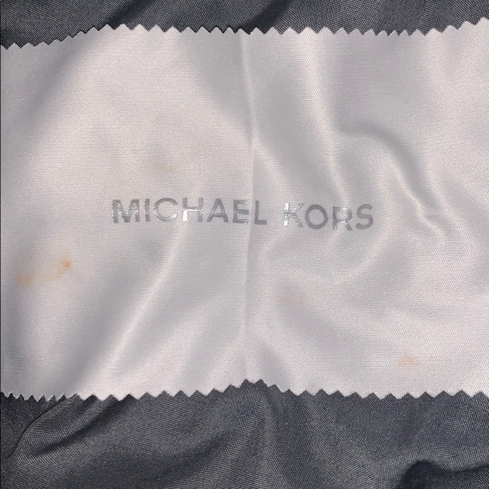 Black Micheal kore sunglasses - Picture 4 of 4